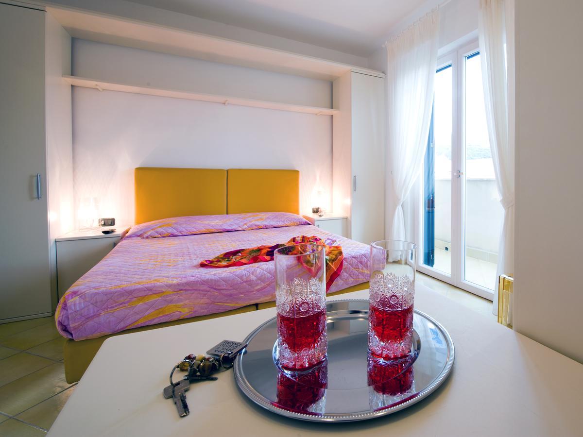 Oliveto A Mare - Suite & Apartment Ascea Eksteriør billede